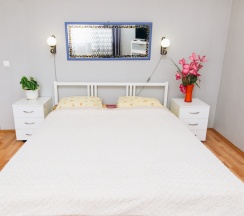 Комфорт с 2 спальнями \ в Алеся