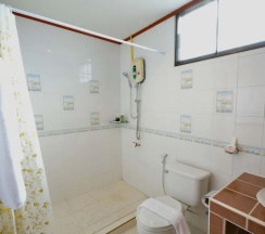 Трёхместный номер Standard в Avila Resort