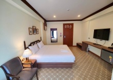 Номер Deluxe в Baan Chao Khun Hotel