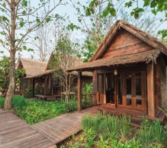 Коттедж с видом на сад в Azalea Village Wellness Resort