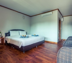 Двухместный номер Deluxe с балконом двуспальная кровать в Lipe Village Resort