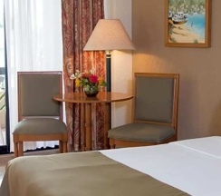 Номер Standard с видом на горы в The Palms Resort of Mazatlan