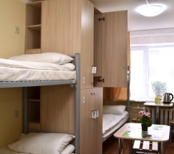 Кровать в общем номере (мужской номер) в Мтм