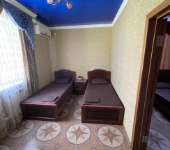 2-комнатный номер люкс семейный в Арина