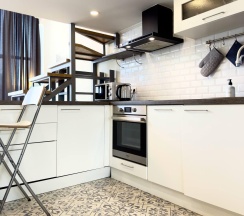 2-комнатные апартаменты улучшенные №8 в City Crown Apartments