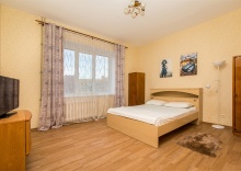 Коминтерна 139 в HomeHotel