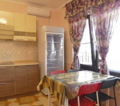 Четырёхместный номер Standard с балконом в Гагра