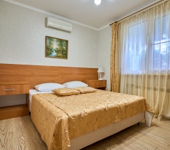 Стандартный двухместный номер в Лотос