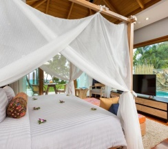 Двухместная вилла Pool Beachfront двуспальная кровать в Krabi Resort Ao Nang