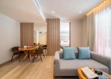 Люкс в Maven Stylish Hotel Hua Hin (SHA Extra Plus)