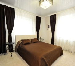 «Люкс» 4-х местный, (№302; 305) в MotoStop