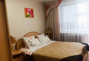 Апартаменты Апартаменты на 14 -й микрорайон  58 . в Нефтеюганске