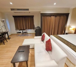 Студия в Grand Garden Hotel & Residence