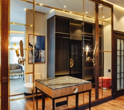 Двухместный люкс с балконом и с красивым видом из окна двуспальная кровать в Дом у озера