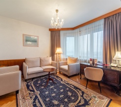 Люкс в Президент-Отель