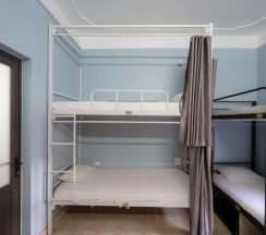 Кровать в общем номере в Ha Long Bay Fancy Hostel