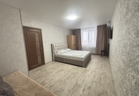 Апартаменты Апартаменты на вахитова 23 -254 в Нижнекамске