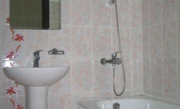 Номер стандарт с 1 двуспальной кроватью в Иркутск