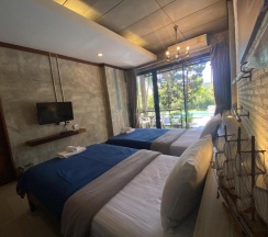 Двухместный номер Standard с видом на бассейн 2 отдельные кровати в Windy Sea View Resort