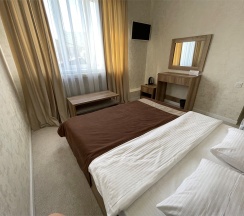 Стандарт с одной двуспальной кроватью в Rabat hotel