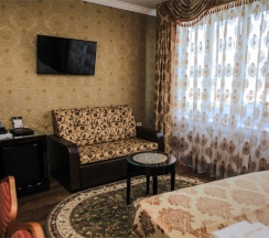 ДеЛюкс включён Бассейн и SPA в Роза ветров