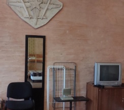 Кровать в общем номере (мужской номер) в В городе N