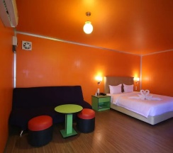 Двухместный номер Standard двуспальная кровать в VJ Villa & Container Stay