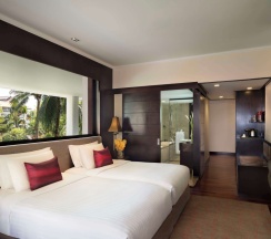 Двухместный полулюкс с видом на реку (2 отдельные кровати) в Anantara Riverside Bangkok Resort