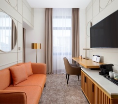 Полулюкс с видом на город в DoubleTree Moscow Arbat