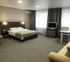 Номер полулюкс семейный в O`camp