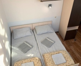 Четырёхместный семейный номер Classic с видом на город в Близко