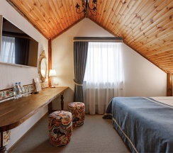 Боярский дом (цена за 8 гостей, включена русская баня 2 часа) в Горячие ключи