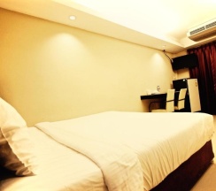 Двухместный номер Superior двуспальная кровать в KKinn South Pattaya Hotel