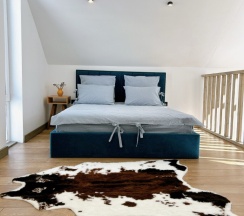 Двухместный коттедж с видом на горы двуспальная кровать в ShalleST.Terskol