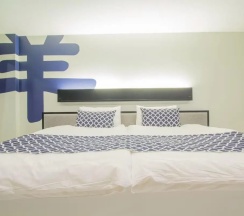 Двухместная студия Deluxe двуспальная кровать в Baba House Phuket Hotel