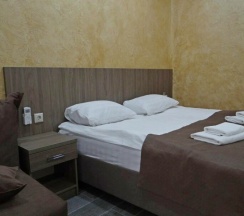 Семейный в Элион