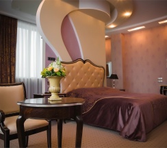Номер «Президентский» в Crowne plaza