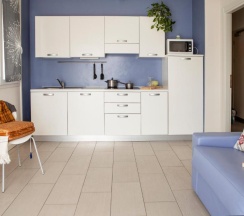 Двухместная студия Economy с балконом двуспальная кровать в Residence Sunrise Cesenatico