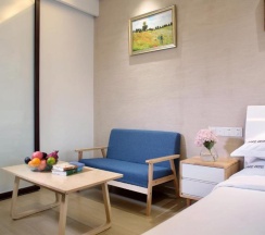 Двухместный номер Superior двуспальная кровать в Green Collection Care Hotel (24 Hours Free Transfer from Meilan Airport/Railway Station)