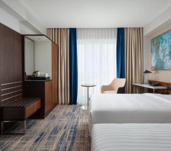 Двухместный номер с видом на город 2 отдельные кровати в Courtyard by Marriott Tashkent