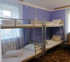 Кровать в общем номере в Раздолье