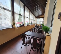 Кровать в общем номере в Ideal home