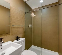 Двухместный номер Deluxe двуспальная кровать в Hotel 27 by LuxUrban