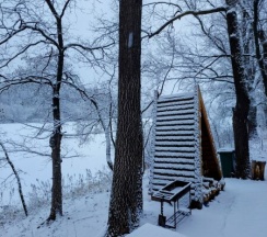 Дом Аполло с баней на дровах и камином. 1-2 гостя. Побеги. в Побеги