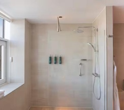 Двухместный люкс Дуплекс двуспальная кровать в Hilton Cologne