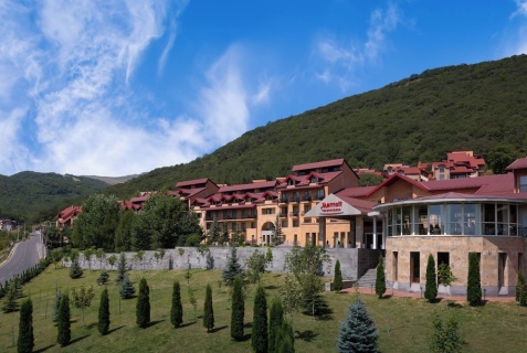 Цахкадзор: Отель Tsaghkadzor Marriott Hotel