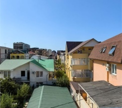 Семейный двухкомнатный с балконом в Гриф
