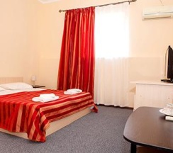 2-местный 1-комнатный номер стандарт эконом (мансарда) в Максимус