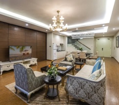 Вилла с 4 комнатами с видом на бассейн в Vinpearl Resort & Spa Nha Trang Bay
