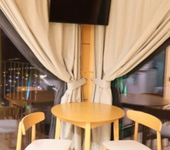 Дом на дереве в Малиновка Village